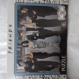 FRIENDS TV show 1000 piece Puzzle, sealed box